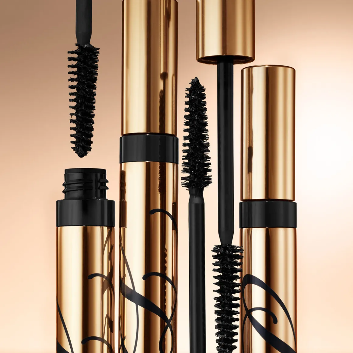 Estée Lauder Sumptuous Extreme Lash Multiplying Mascara