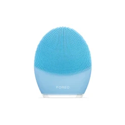 Foreo LUNA 3 for Combination Skin.