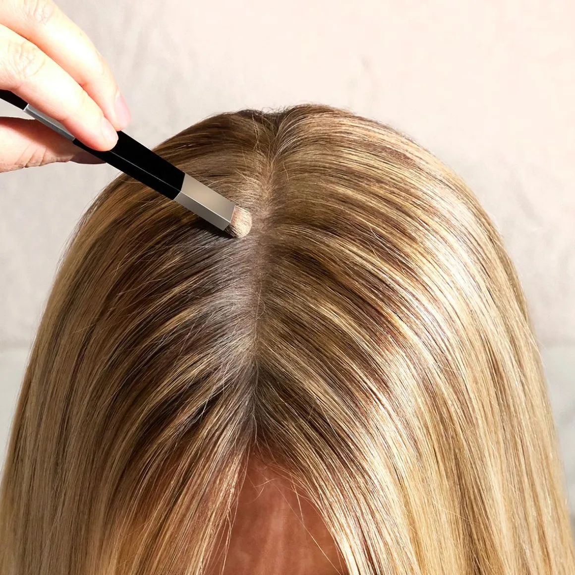 Josh Wood Colour Root Smudge - Blonde