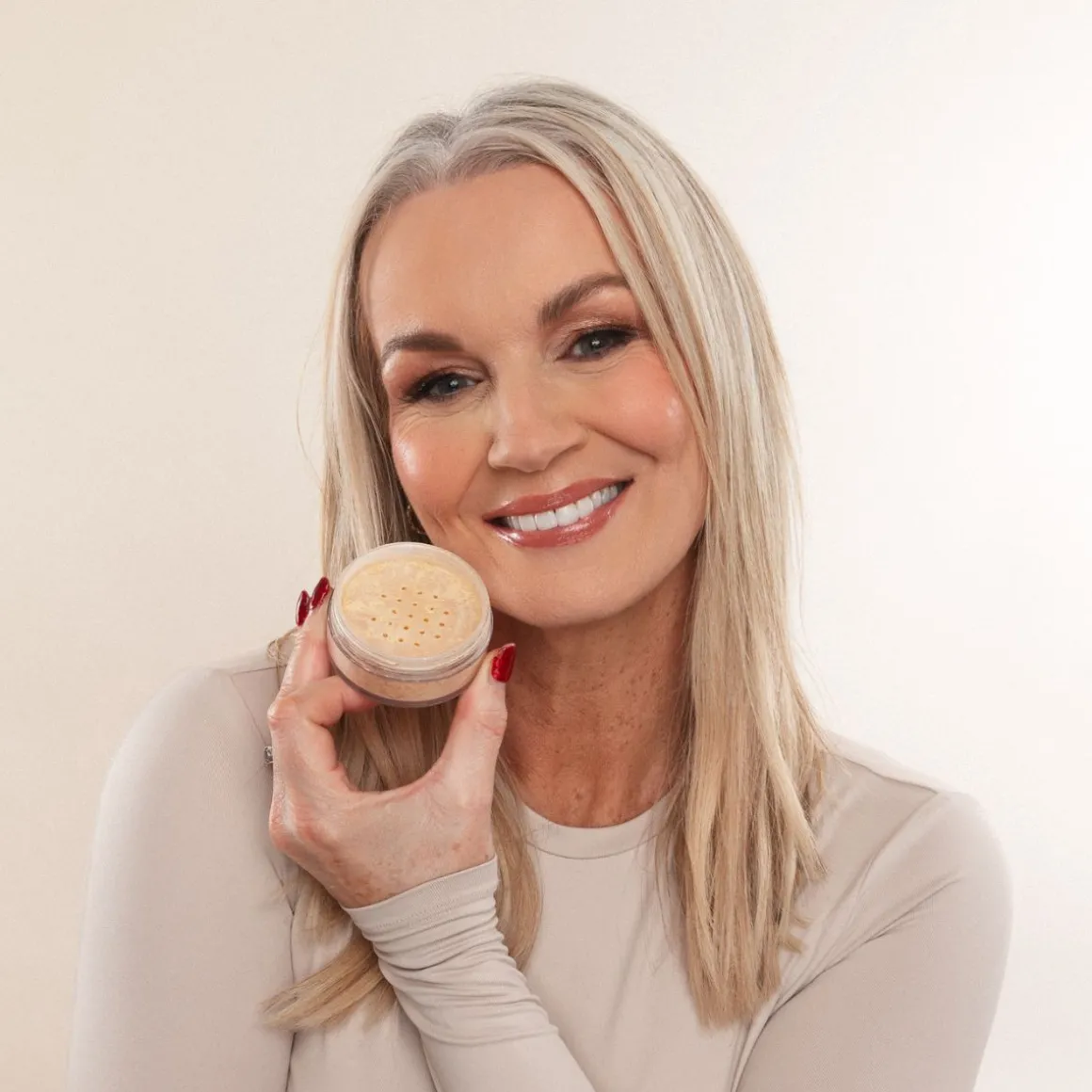 KASH Beauty Soft Finish Loose Setting Powder - Honey