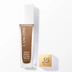Lancôme Teint Idôle Ultra Wear Care and Glow Foundation