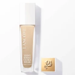 Lancôme Teint Idôle Ultra Wear Care and Glow Foundation