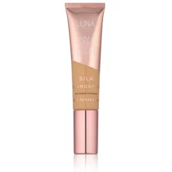 Luna by Lisa Filter Finish Silk Foundation.