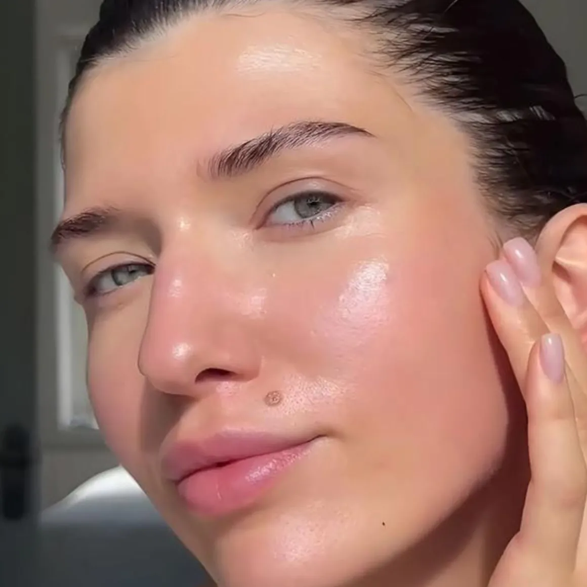 SEABODY Illuminate: Brighten & Firm
